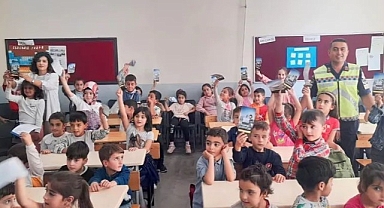 Jandarmadan öğrencilere eğitim