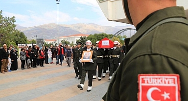 Kore gazisi dualarla uğurlandı