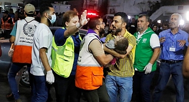 İsrail sivilleri gitmeye zorladığı bölgeyi bombaladı!