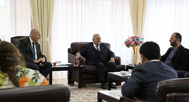 Rektör Çomaklı'yı ziyaret ettiler