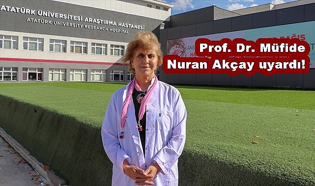 Memelerini açan kızlar