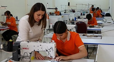 Sihirli ellerde yeniden hayat buluyorlar