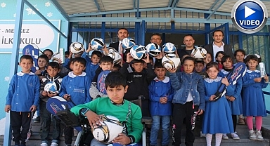 Şikayetçi olduğu şahısla böyle anlaştı! Yürekleri ısıtan hareket