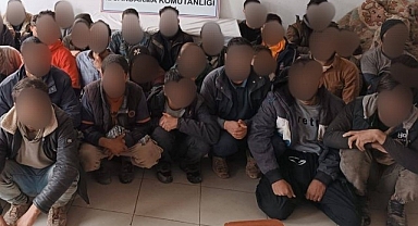 Tırın içinde yakalandılar