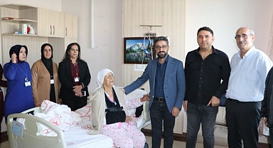 81 yaşında omuz proteziyle sağlığına kavuştu