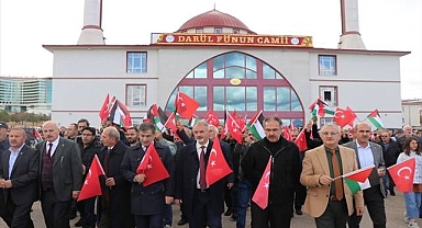 Akademisyen ve öğrenciler Filistin için yürüdü