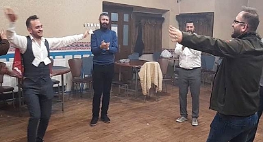 Askere düğün tadında merasim!