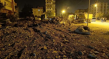 Asrın felaketinin 275. gününde enkaz altından ceset çıktı