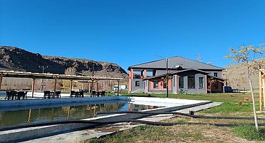 Devlet desteğiyle alabalık tesisi açtı
