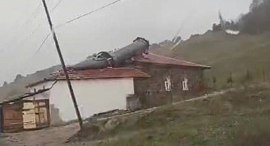 Devrilen minareyi bomba zannettiler