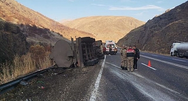 Devrilen tırın sürücüsünden acı haber!