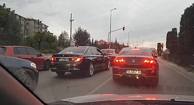 Düğün konvoyu tehlike saçtı!