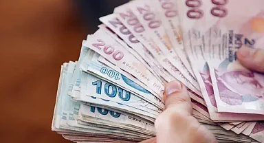 Emekli aylıklarına zam!