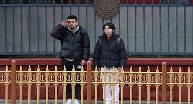 Erzurum'da 1 dakikalığına hayat durdu