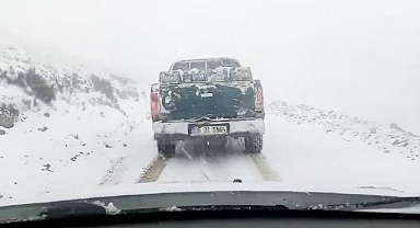 Erzurum - Tekman karayolunda kar yağışı