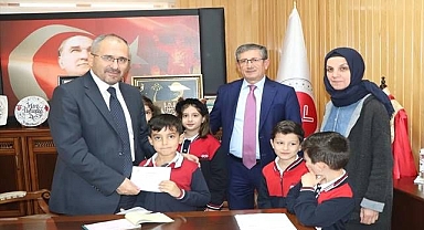Harçlıklarıyla destek oldular!