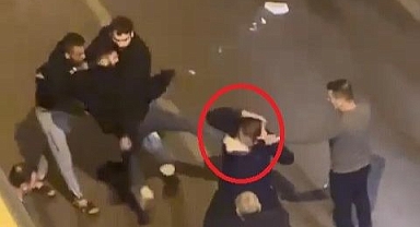 Kavga ettiği kişinin yüzüne uçan tekme attı...