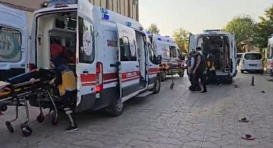 Kontrolü kaybedince tarlaya uçtular!