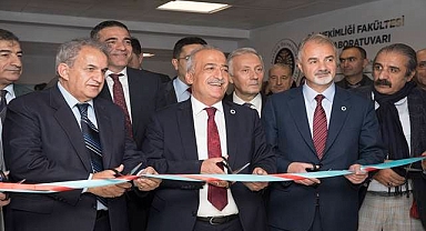 Rektör Çomaklı Ar-Ge laboratuvarının açılışı yaptı