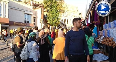 Akın akın geldiler!