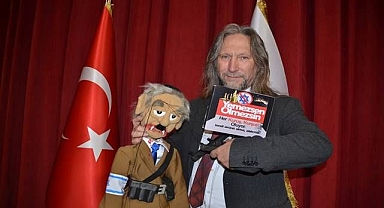 Tiyatro sahnesinden İsrail'e tepki!