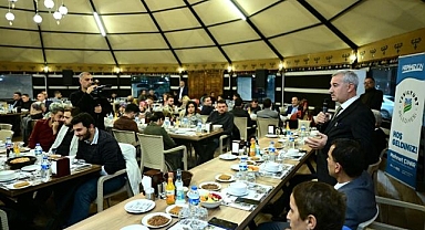Yeni atanan öğretmenleri oba çadırında ağırladı