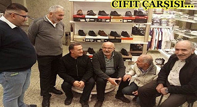Yeni kitap ve türküleri yolda. Kenan Tuna gümbür gümbür…