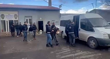 4 hedef için, 4 adrese eş zamanlı baskın!