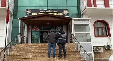 5 suçtan aranan firari kıskıvrak!