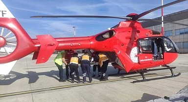 Baygınlık geçiren hastanın imdadına helikopter ambulans yetişti