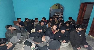 Binadan çıktıkça çıktılar!