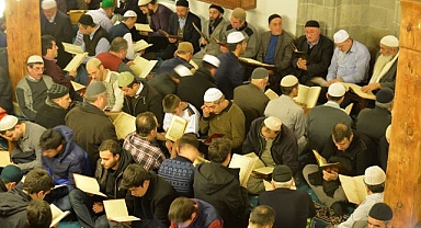 Binbir Hatim başlıyor!