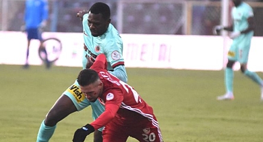 Deplasman takımlarının zaferi
