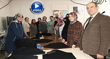Dikiş makineleri Gazze için çalışıyor