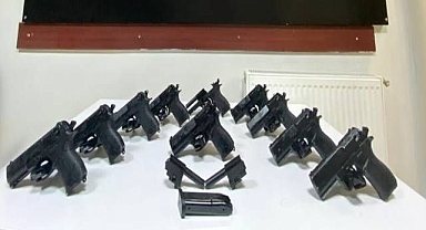 Durdurulan araçtan adeta cephanelik çıktı!