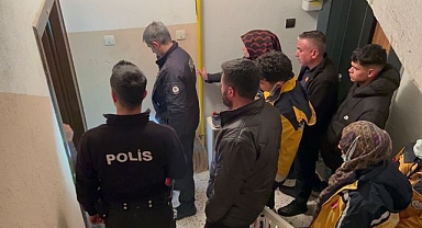 Haber alınamayan yaşlı adam evinde ölü bulundu