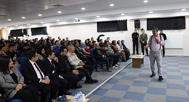 Hayati İnanç söyleşisine yoğun ilgi