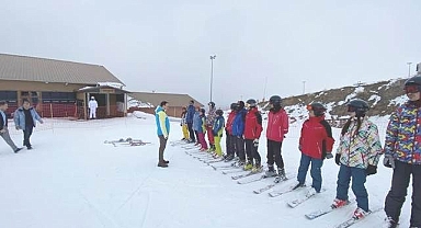 Kayak bilmeyen öğrenci kalmayacak!