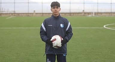 Milli takıma 15’lik Aslan!