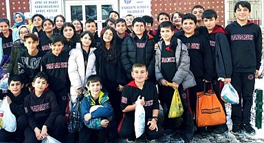 Minikler Ramazanda gönüllü olacak!