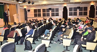 Prof. Dr. Küçükuğurlu, ETSO’da Erzurum’u anlattı