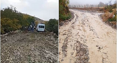 Sel yolları kapattı, ulaşım durdu!