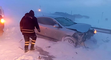 Yoğun kar yağışı kazayı getirdi!