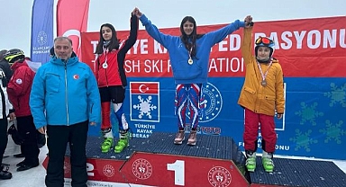 3 madalya ile evlerine döndüler 