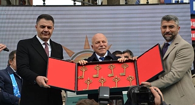 Başkan Sekmen'e coşkulu karşılama