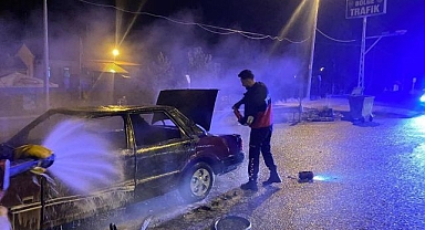 Ceza kesileceğini öğrenince otomobilini ateşe verdi