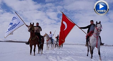 Ciritçilerden nefes kesen gösteri