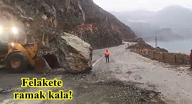 Dev kayalar yola düştü!
