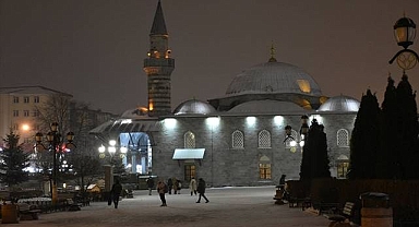 Doğu'da beyaz esaret!