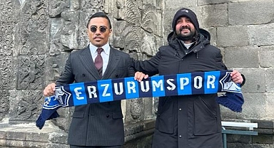 Erzurumlu taraftardan Nusret'e hediye